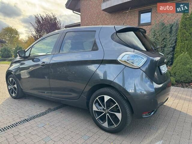 Рено Зое 2018 в Луцке на Automoto.ua Серый Рено Зое, объемом двигателя 0 л и пробегом 117 тыс. км за 9400 $, фото 5 на Automoto.ua