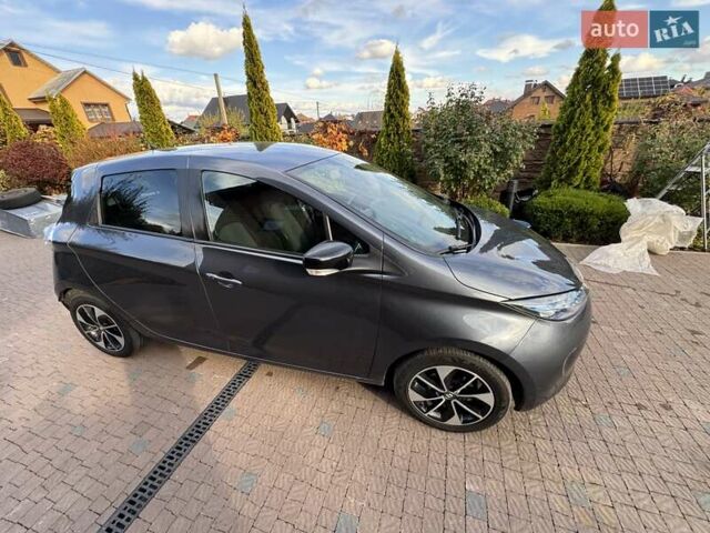 Рено Зое 2018 в Луцке на Automoto.ua Серый Рено Зое, объемом двигателя 0 л и пробегом 117 тыс. км за 9400 $, фото 9 на Automoto.ua