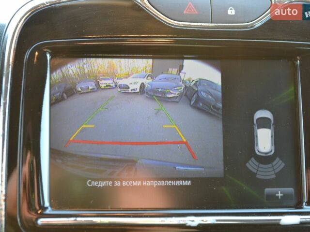 Серый Рено Зое, объемом двигателя 0 л и пробегом 96 тыс. км за 9999 $, фото 23 на Automoto.ua