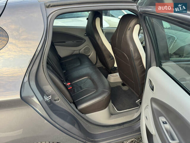Сірий Рено Зое, об'ємом двигуна 0 л та пробігом 87 тис. км за 9500 $, фото 20 на Automoto.ua