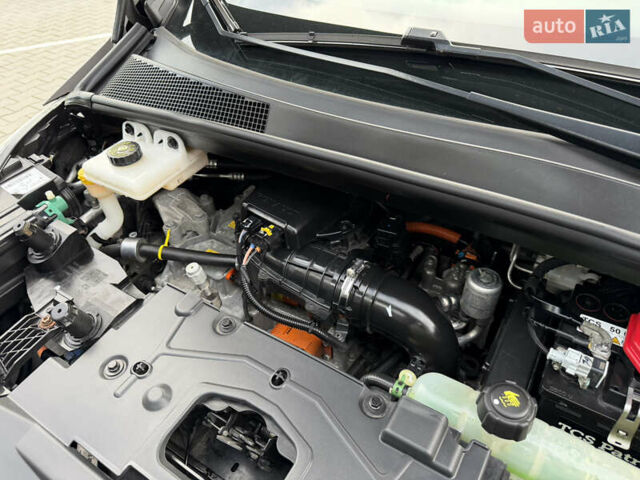 Сірий Рено Зое, об'ємом двигуна 0 л та пробігом 126 тис. км за 10499 $, фото 53 на Automoto.ua