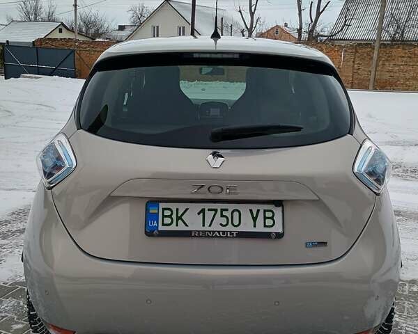 Сірий Рено Зое, об'ємом двигуна 0 л та пробігом 65 тис. км за 8700 $, фото 9 на Automoto.ua