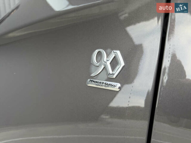 Сірий Рено Зое, об'ємом двигуна 0 л та пробігом 126 тис. км за 10499 $, фото 61 на Automoto.ua