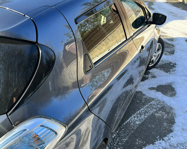 Серый Рено Зое, объемом двигателя 0 л и пробегом 117 тыс. км за 10399 $, фото 12 на Automoto.ua