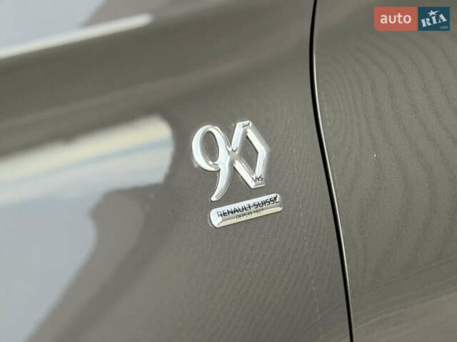 Сірий Рено Зое, об'ємом двигуна 0 л та пробігом 126 тис. км за 10499 $, фото 18 на Automoto.ua