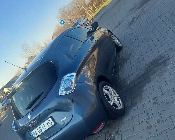 Сірий Рено Зое, об'ємом двигуна 0 л та пробігом 160 тис. км за 8000 $, фото 4 на Automoto.ua