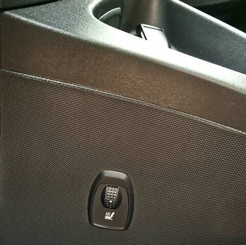 Сірий Рено Зое, об'ємом двигуна 0 л та пробігом 118 тис. км за 9200 $, фото 33 на Automoto.ua