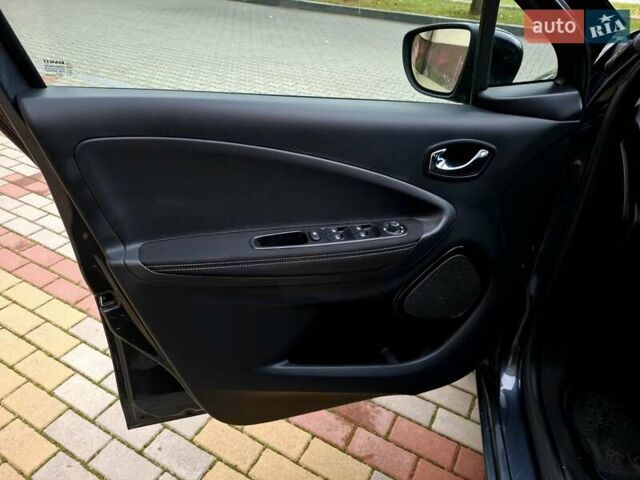 Сірий Рено Зое, об'ємом двигуна 0 л та пробігом 118 тис. км за 9200 $, фото 14 на Automoto.ua