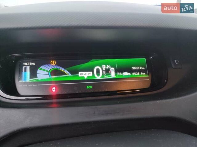 Сірий Рено Зое, об'ємом двигуна 0 л та пробігом 98 тис. км за 9200 $, фото 17 на Automoto.ua