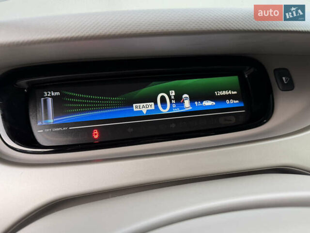 Сірий Рено Зое, об'ємом двигуна 0 л та пробігом 126 тис. км за 10499 $, фото 27 на Automoto.ua