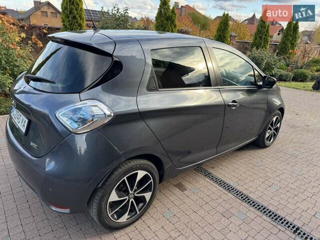 Рено Зое 2018 в Луцке на Automoto.ua Серый Рено Зое, объемом двигателя 0 л и пробегом 117 тыс. км за 9400 $, фото 10 на Automoto.ua