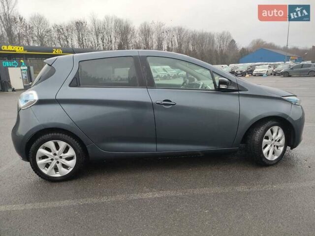 Сірий Рено Зое, об'ємом двигуна 0 л та пробігом 98 тис. км за 9200 $, фото 5 на Automoto.ua