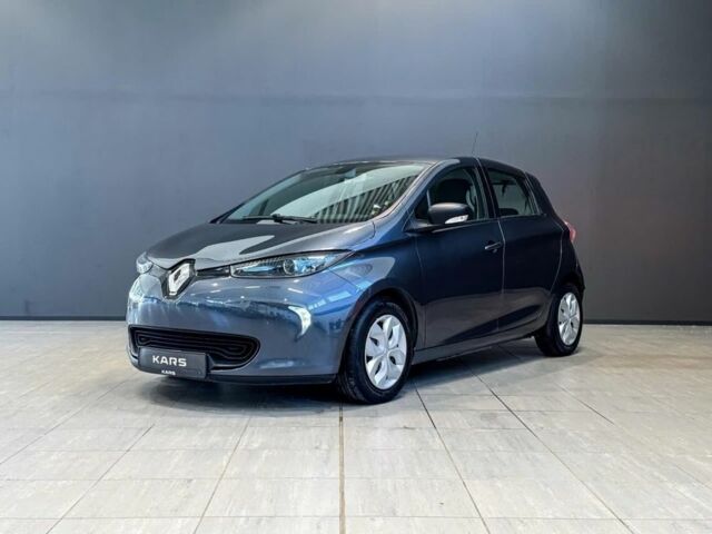 Серый Рено Зое, объемом двигателя 0 л и пробегом 91 тыс. км за 9800 $, фото 7 на Automoto.ua