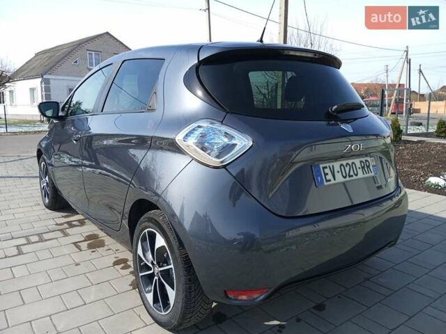Сірий Рено Зое, об'ємом двигуна 0 л та пробігом 32 тис. км за 10200 $, фото 4 на Automoto.ua