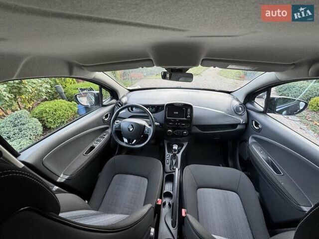 Рено Зое 2018 в Луцке на Automoto.ua Серый Рено Зое, объемом двигателя 0 л и пробегом 117 тыс. км за 9400 $, фото 19 на Automoto.ua