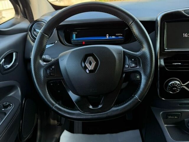 Сірий Рено Зое, об'ємом двигуна 0 л та пробігом 122 тис. км за 10250 $, фото 25 на Automoto.ua