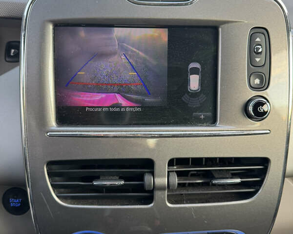 Сірий Рено Зое, об'ємом двигуна 0 л та пробігом 87 тис. км за 9500 $, фото 14 на Automoto.ua