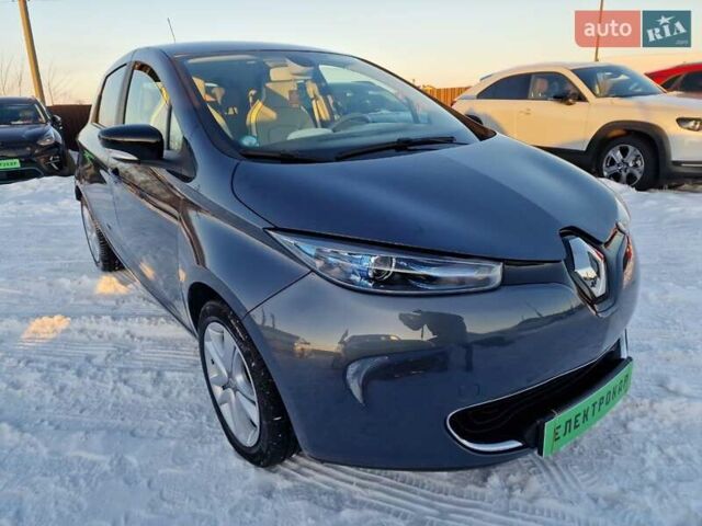 Сірий Рено Зое, об'ємом двигуна 0 л та пробігом 45 тис. км за 9600 $, фото 1 на Automoto.ua