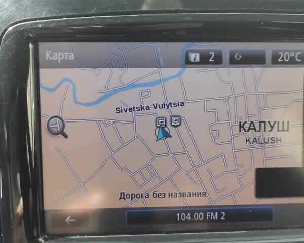 Серый Рено Зое, объемом двигателя 0 л и пробегом 76 тыс. км за 10500 $, фото 12 на Automoto.ua