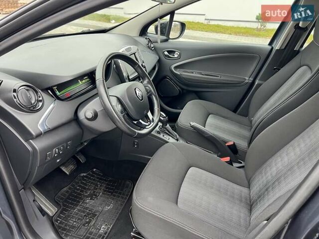 Сірий Рено Зое, об'ємом двигуна 0 л та пробігом 128 тис. км за 9150 $, фото 31 на Automoto.ua