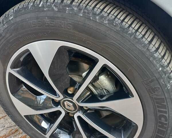 Сірий Рено Зое, об'ємом двигуна 0 л та пробігом 27 тис. км за 11450 $, фото 5 на Automoto.ua