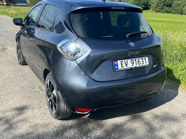 Сірий Рено Зое, об'ємом двигуна 0 л та пробігом 88 тис. км за 9600 $, фото 3 на Automoto.ua