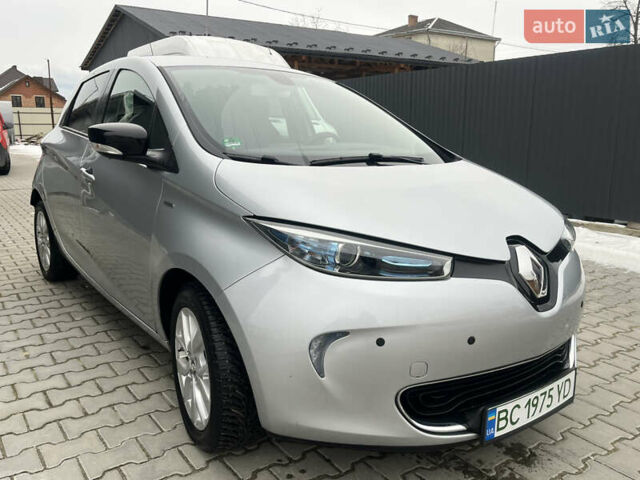 Сірий Рено Зое, об'ємом двигуна 0 л та пробігом 67 тис. км за 10150 $, фото 14 на Automoto.ua
