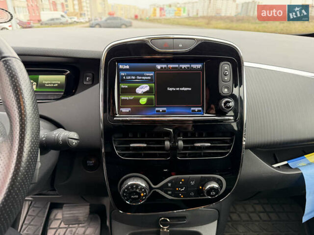 Сірий Рено Зое, об'ємом двигуна 0 л та пробігом 55 тис. км за 11999 $, фото 60 на Automoto.ua