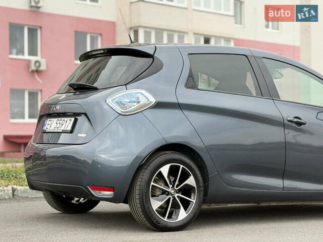 Сірий Рено Зое, об'ємом двигуна 0 л та пробігом 55 тис. км за 11999 $, фото 25 на Automoto.ua