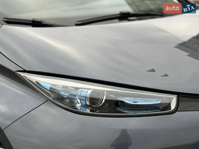 Сірий Рено Зое, об'ємом двигуна 0 л та пробігом 55 тис. км за 11999 $, фото 17 на Automoto.ua