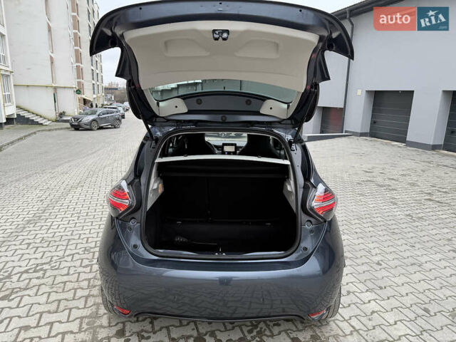 Сірий Рено Зое, об'ємом двигуна 0 л та пробігом 42 тис. км за 12950 $, фото 46 на Automoto.ua