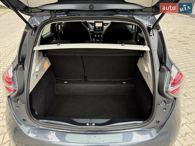 Сірий Рено Зое, об'ємом двигуна 0 л та пробігом 42 тис. км за 12950 $, фото 47 на Automoto.ua