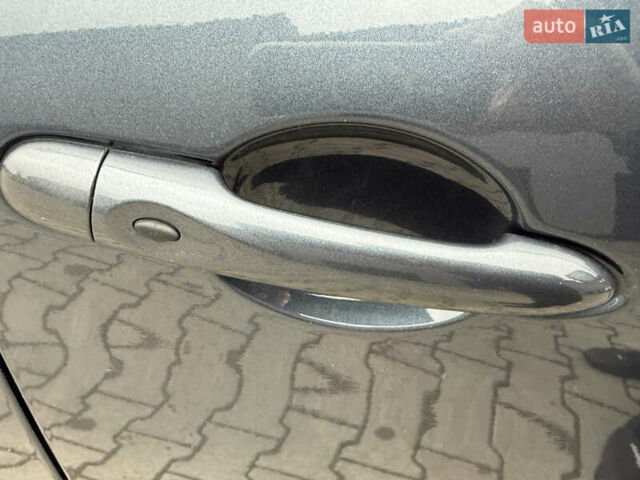 Сірий Рено Зое, об'ємом двигуна 0 л та пробігом 42 тис. км за 12950 $, фото 60 на Automoto.ua