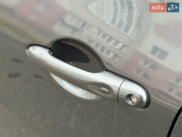Сірий Рено Зое, об'ємом двигуна 0 л та пробігом 55 тис. км за 11999 $, фото 22 на Automoto.ua