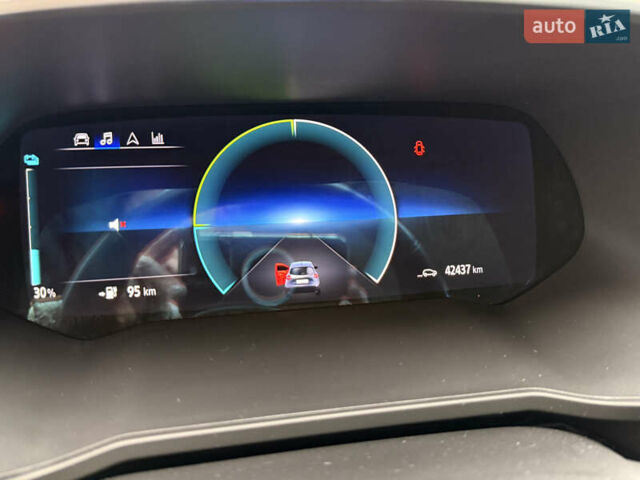 Сірий Рено Зое, об'ємом двигуна 0 л та пробігом 42 тис. км за 12950 $, фото 30 на Automoto.ua