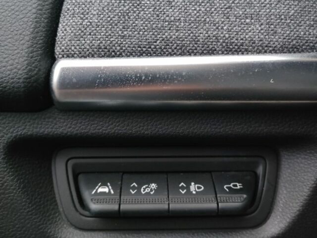 Сірий Рено Зое, об'ємом двигуна 0 л та пробігом 109 тис. км за 12800 $, фото 11 на Automoto.ua