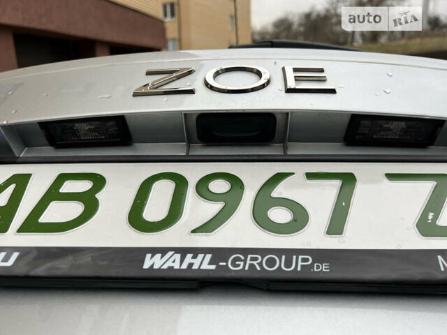 Сірий Рено Зое, об'ємом двигуна 0 л та пробігом 49 тис. км за 12750 $, фото 59 на Automoto.ua