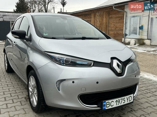 Сірий Рено Зое, об'ємом двигуна 0 л та пробігом 67 тис. км за 10150 $, фото 6 на Automoto.ua