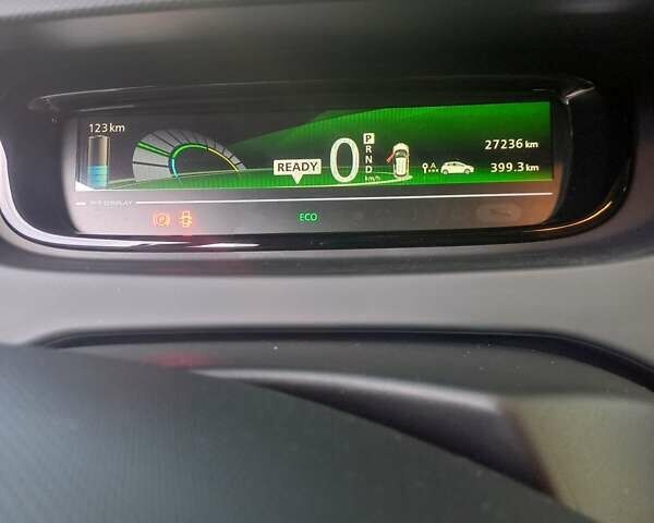 Сірий Рено Зое, об'ємом двигуна 0 л та пробігом 27 тис. км за 11450 $, фото 11 на Automoto.ua