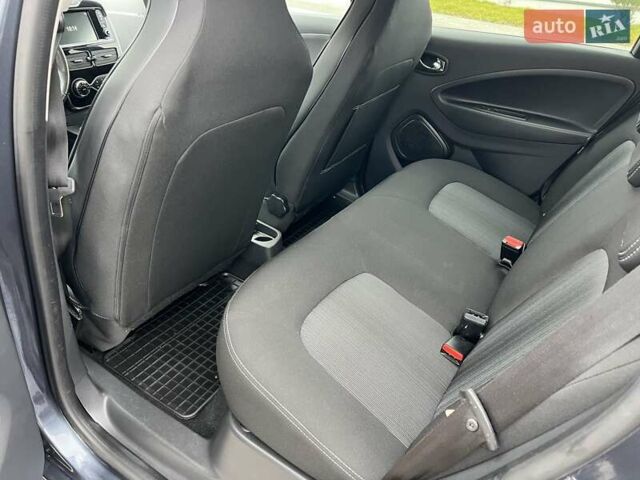 Сірий Рено Зое, об'ємом двигуна 0 л та пробігом 128 тис. км за 9150 $, фото 24 на Automoto.ua