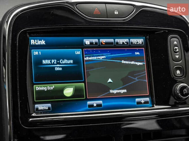 Серый Рено Зое, объемом двигателя 0 л и пробегом 95 тыс. км за 7600 $, фото 17 на Automoto.ua