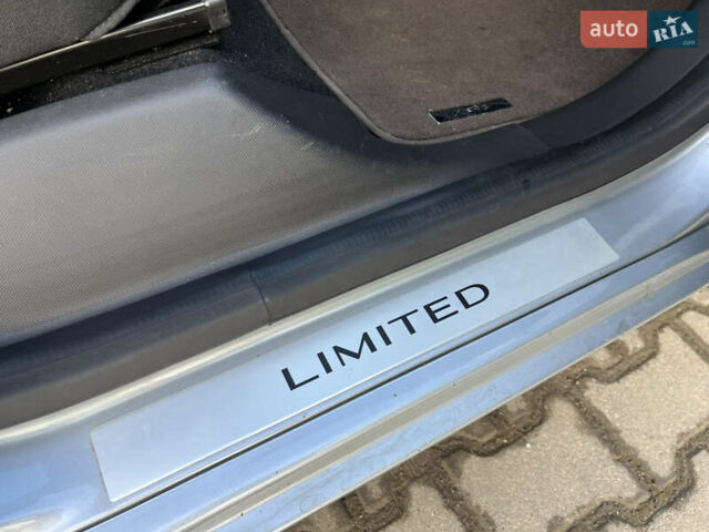 Сірий Рено Зое, об'ємом двигуна 0 л та пробігом 72 тис. км за 10350 $, фото 25 на Automoto.ua