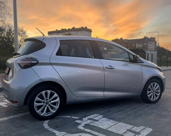 Сірий Рено Зое, об'ємом двигуна 0 л та пробігом 86 тис. км за 12300 $, фото 19 на Automoto.ua