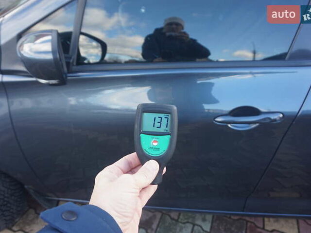 Серый Рено Зое, объемом двигателя 0 л и пробегом 174 тыс. км за 12000 $, фото 73 на Automoto.ua