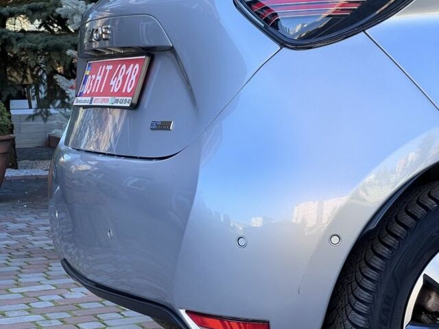 Серый Рено Зое, объемом двигателя 0 л и пробегом 100 тыс. км за 317 $, фото 13 на Automoto.ua