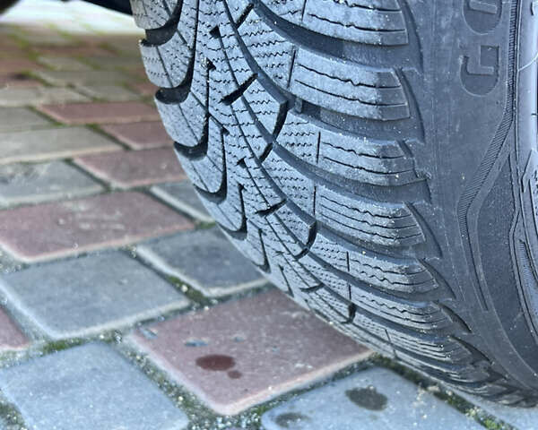 Сірий Рено Зое, об'ємом двигуна 0 л та пробігом 99 тис. км за 13400 $, фото 30 на Automoto.ua