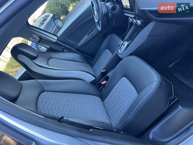 Сірий Рено Зое, об'ємом двигуна 0 л та пробігом 4 тис. км за 12900 $, фото 17 на Automoto.ua