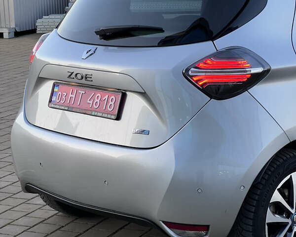 Сірий Рено Зое, об'ємом двигуна 0 л та пробігом 99 тис. км за 13400 $, фото 7 на Automoto.ua