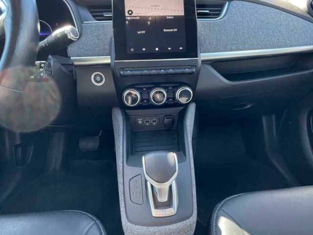 Сірий Рено Зое, об'ємом двигуна 0 л та пробігом 46 тис. км за 11350 $, фото 9 на Automoto.ua