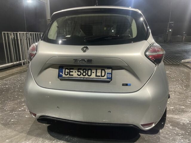 Сірий Рено Зое, об'ємом двигуна 0 л та пробігом 76 тис. км за 12900 $, фото 6 на Automoto.ua